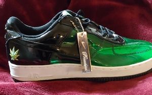 2006 Nike Air Force 1 (MJ logo); size 11